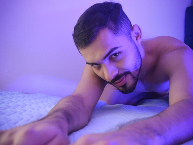 DanielCastillo - Sexe cam en vivo - 19039966