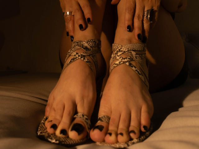 ScarletthVega - Live porn &amp; sex cam - 19045878