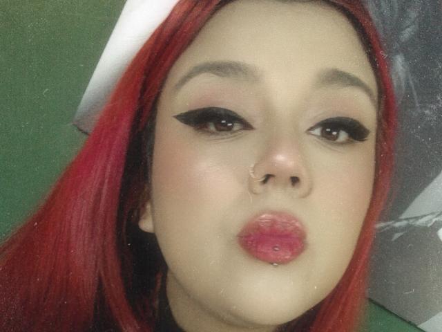 DakotaEvans - Live porn &amp; sex cam - 19050322