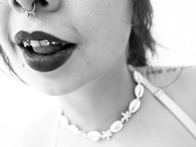 BubbleBlue - Live sex cam - 19057750