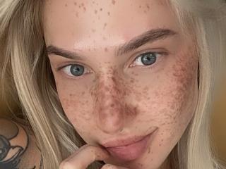 DaisyShine - Live porn &amp; sex cam - 19061274