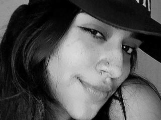 SalomeLennon - Sexe cam en vivo - 19061838