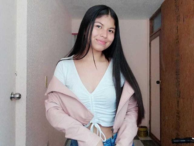 KaraMyers - Live Sex Cam - 19070030