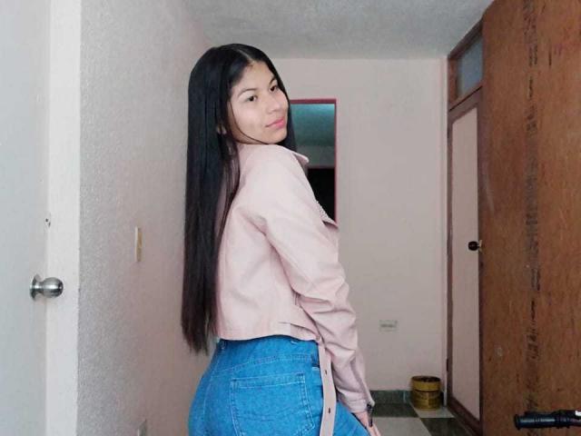 KaraMyers - Live porn &amp; sex cam - 19070038