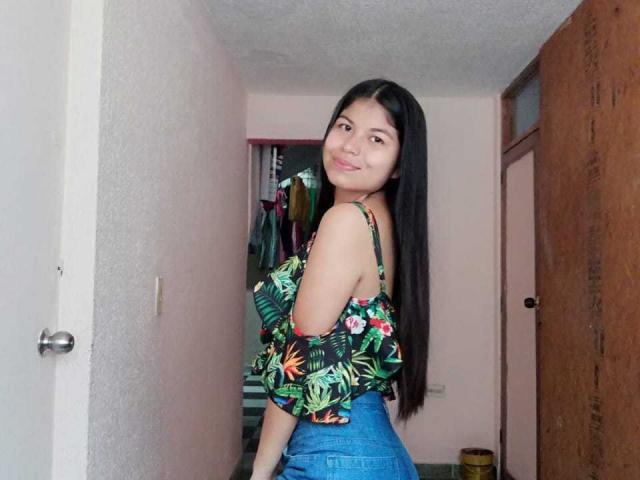 KaraMyers - сексуальная веб-камера в реальном времени - 19070042