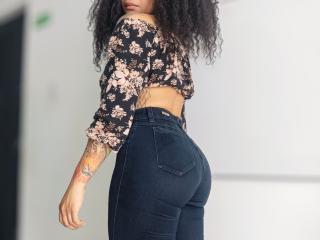 IsabelaBustamante - Live porn &amp; sex cam - 19072262