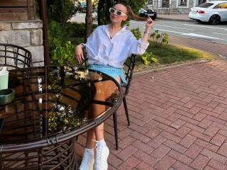 IsadoraArtinan - Live porn &amp; sex cam - 19075130