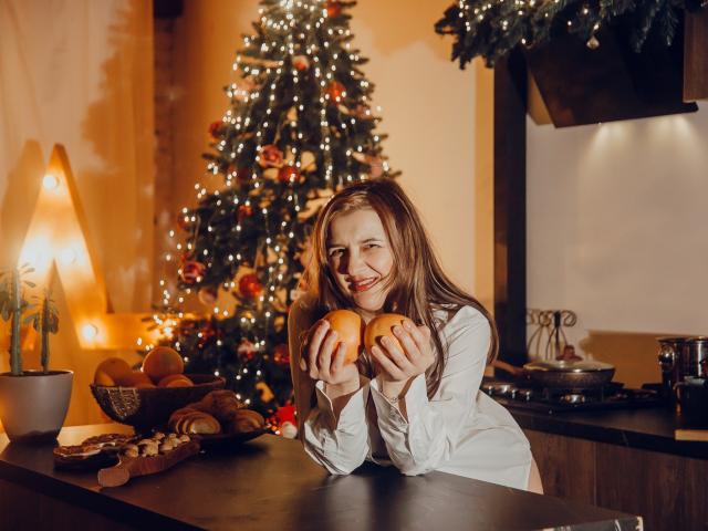 ArinaSonnet - Live porn &amp; sex cam - 19081634