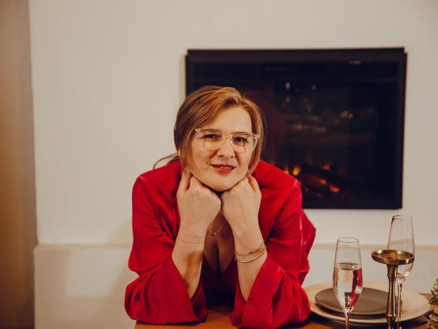 ArinaSonnet - сексуальная веб-камера в реальном времени - 19081762