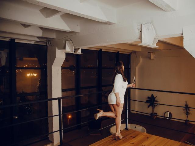 ArinaSonnet - Live porn &amp; sex cam - 19081830