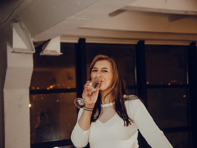 ArinaSonnet - Live sex cam - 19081862