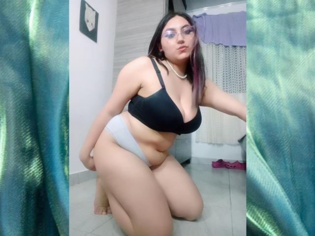AlejaLoaizaa - Live porno og sexkamera - 19082986