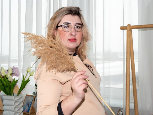 HelenEnigma - Sexe cam en vivo - 19083702