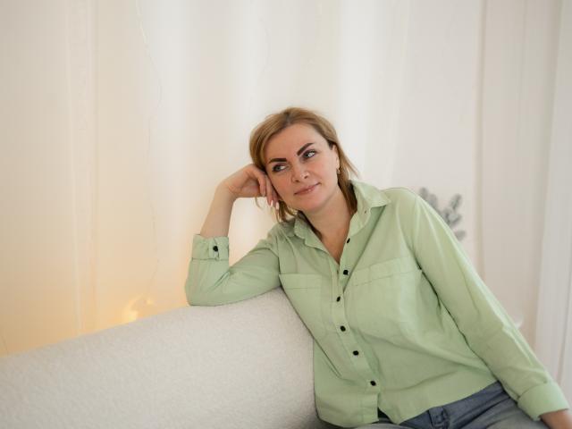 RenataBaster - Live porno og sexkamera - 19084990