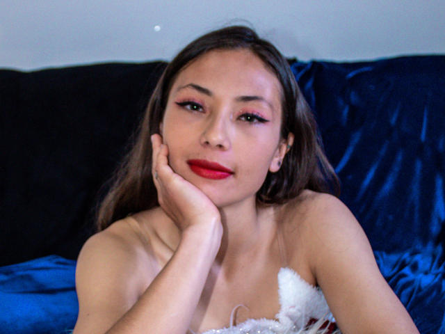 ValeriasLove - Live porn &amp; sex cam - 19085590