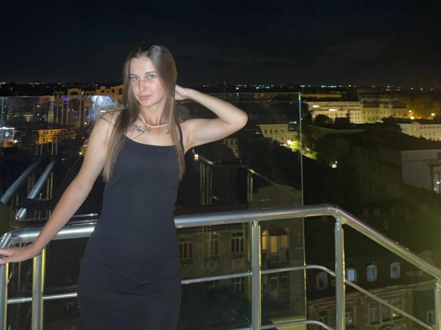 EmilyShine - сексуальная веб-камера в реальном времени - 19085878