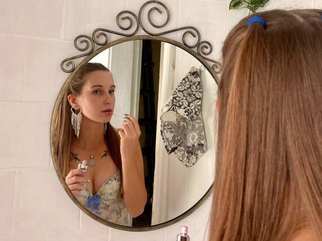 EmilyShine - Live porn &amp; sex cam - 19085882