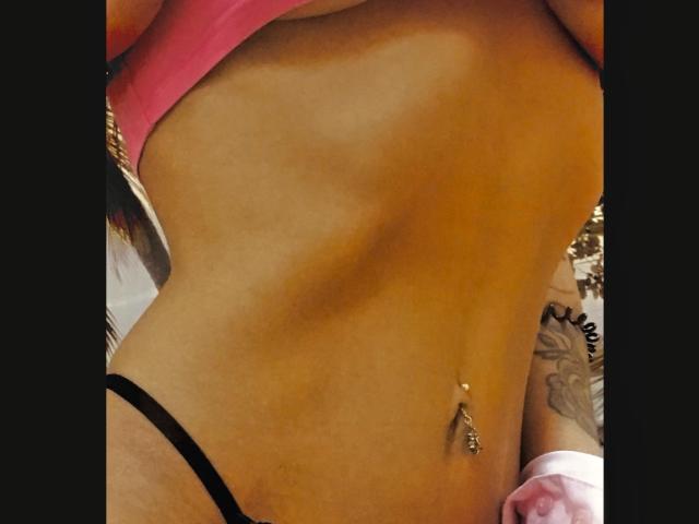 Julaiya - Live porn &amp; sex cam - 19091554