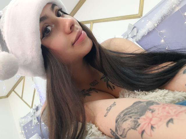 ChanelDeRosee - Élő pornó és szexkamera - 19092210