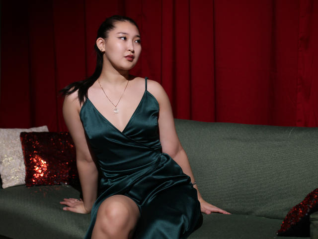 KamilaLewis - Live porn &amp; sex cam - 19095814