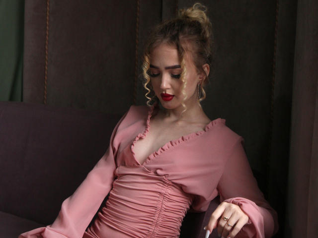 AnfisaCute - Live porn &amp; sex cam - 19101914