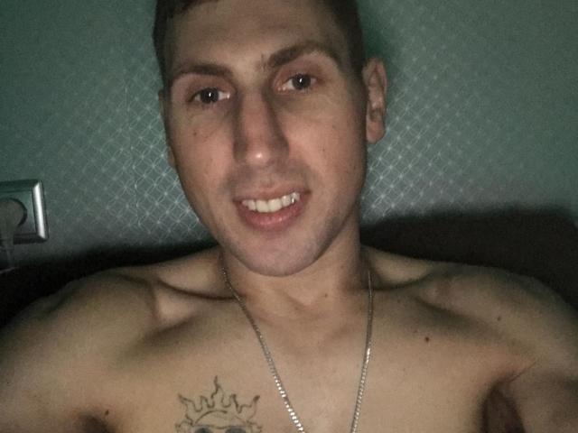 SmileBrian - Sexe cam en vivo - 19106566