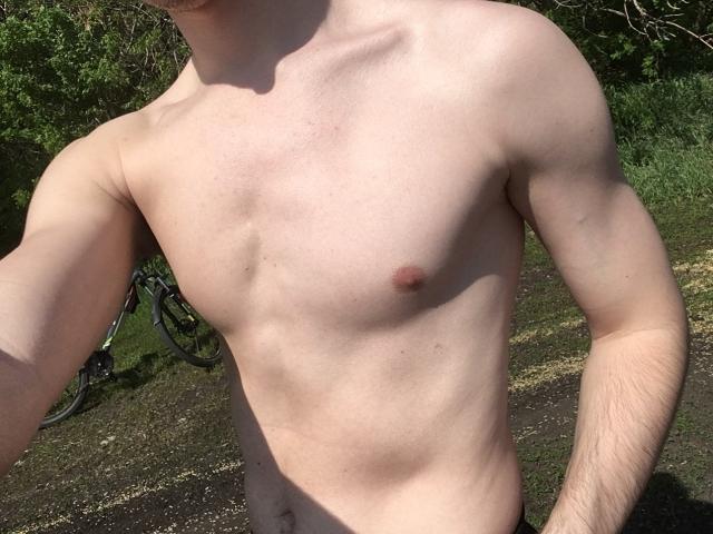 VladZhig - Live porn &amp; sex cam - 19108370