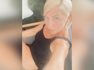 BertaLove - Live porn &amp; sex cam - 19109174