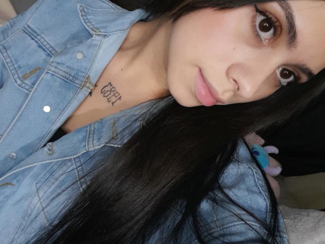 ChanelDeRosee - Sexe cam en vivo - 19109426