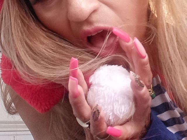 Maghenta - Live porn &amp; sex cam - 19112878