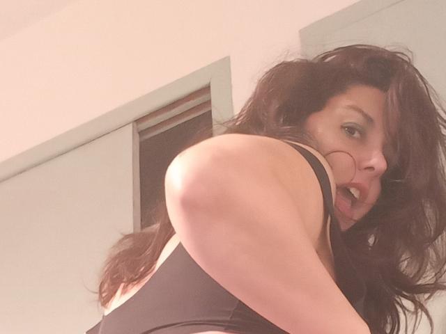 LaFrancaiseJessy - Live porn &amp; sex cam - 19120202
