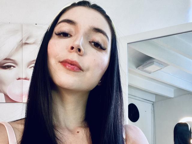 ValeryLombardi - Live porn &amp; sex cam - 19123418