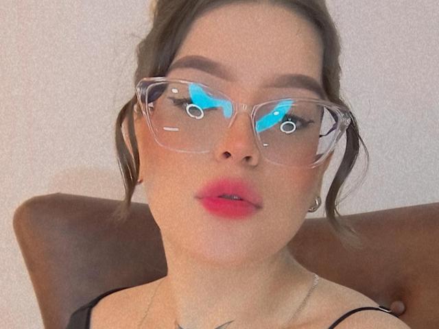 KimSummer - פורנו בשידור חי ומצלמת סקס - 19126238