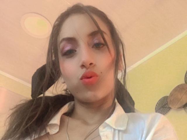 PaulettSmith - Live porn &amp; sex cam - 19127502