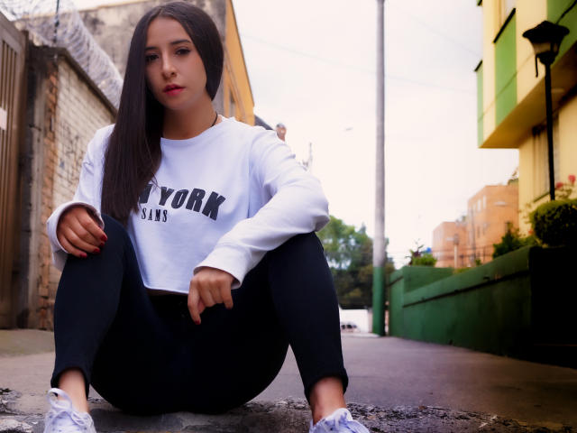 Kaiylin - Porno na żywo i seks kamera - 19135958