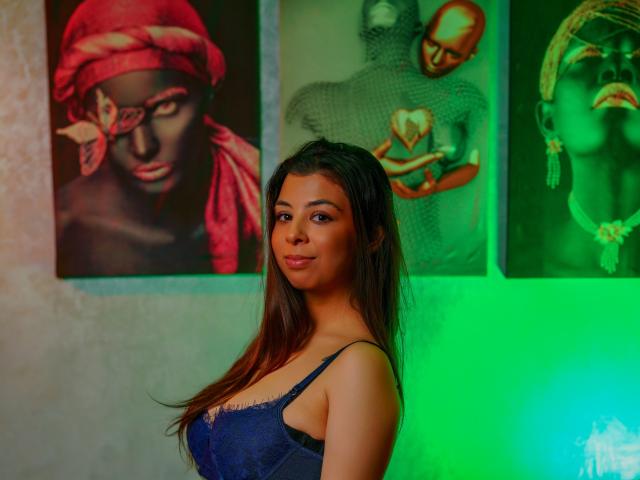 MiriamShaw - Live porn &amp; sex cam - 19135978