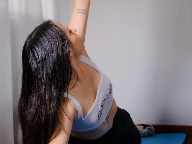 Kaiylin - Camera khiêu dâm &amp; quyến rũ trực tiếp - 19136062