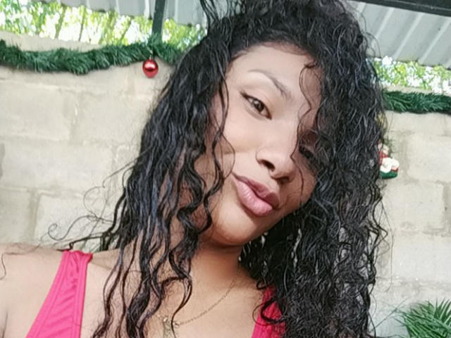 VeronicaDarias - Sexe cam en vivo - 19140702