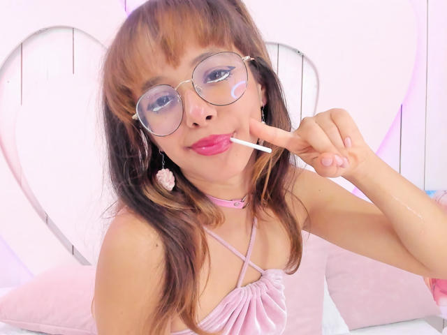 LilyLille - Live sex cam - 19144566