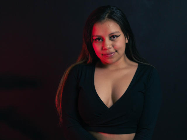 EmiNovely - Live porn &amp; sex cam - 19150718