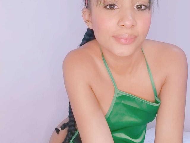 CynthiaJones - Live porn &amp; sex cam - 19156114