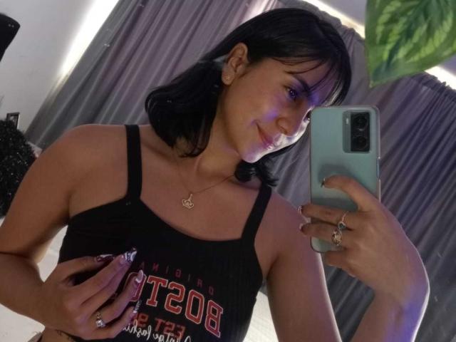 SaraRouse - сексуальная веб-камера в реальном времени - 19156726