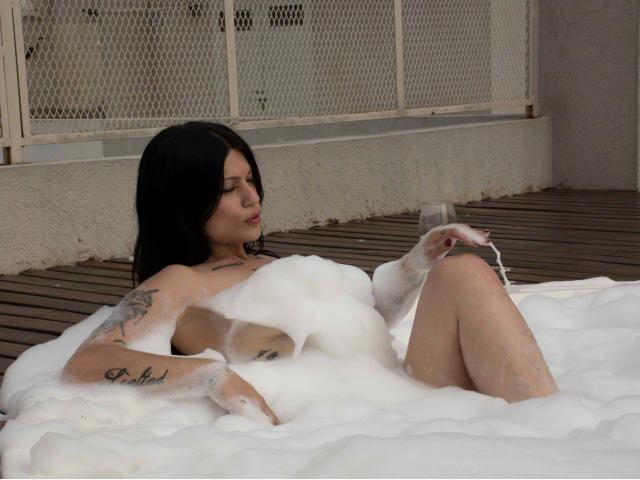 MirandaVega - Camera khiêu dâm &amp; quyến rũ trực tiếp - 19163550