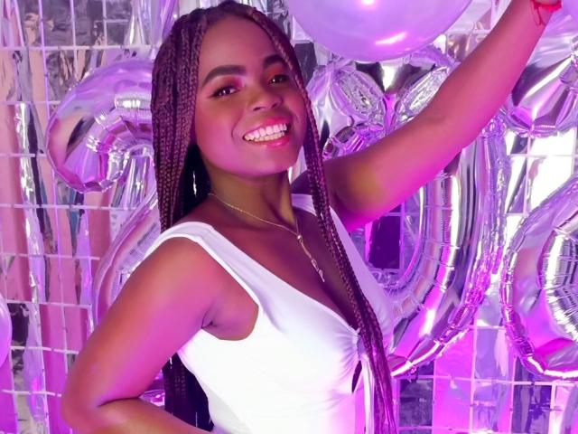 LindaBird - Sexe cam en vivo - 19165302