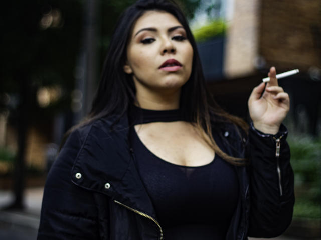 RebeccaSimmons - Sexe cam en vivo - 19169694