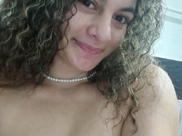 AtheneaRossi - Live sex cam - 19178042