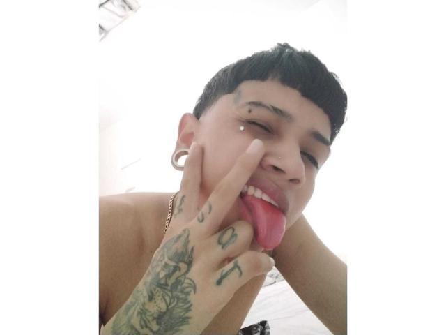 LeanDavid69 - Live porn &amp; sex cam - 19179186