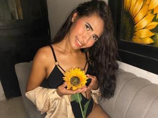 LizHoneyCg - Live porn &amp; sex cam - 19179906