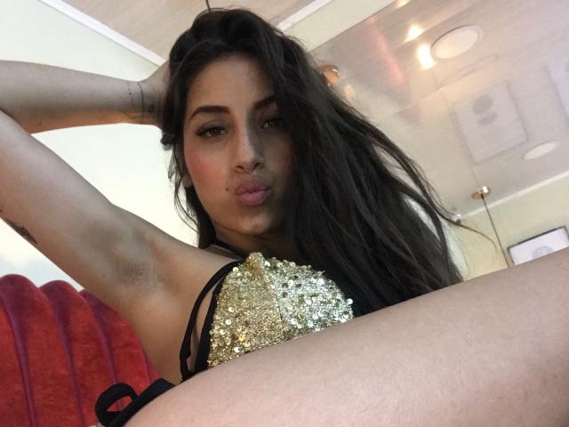 PaulettSmith - Live porn &amp; sex cam - 19180982