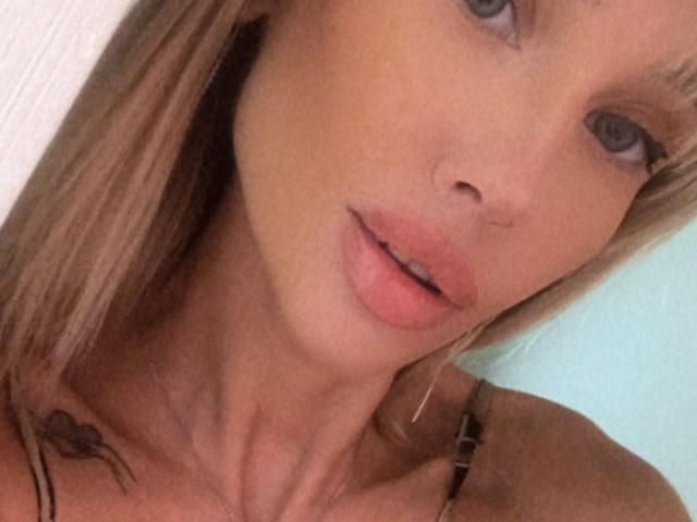 Julaiya - Live porn &amp; sex cam - 19182646